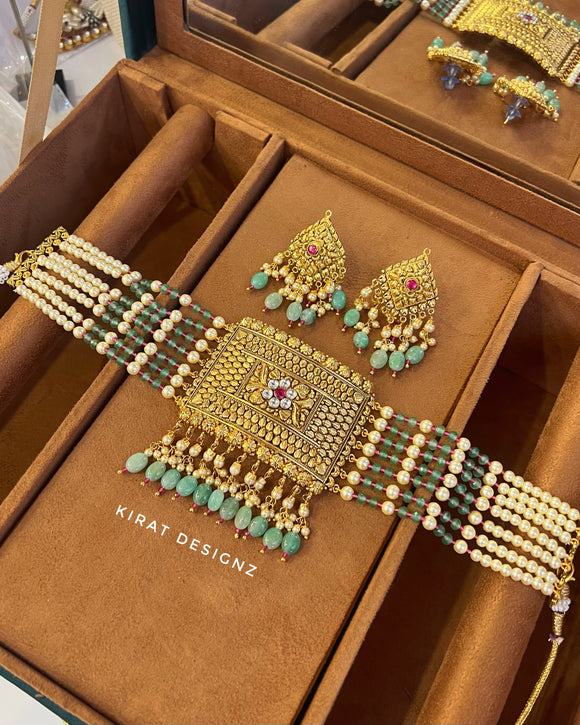 ਸੰਦਲੀ ਗਹਿਣੇ