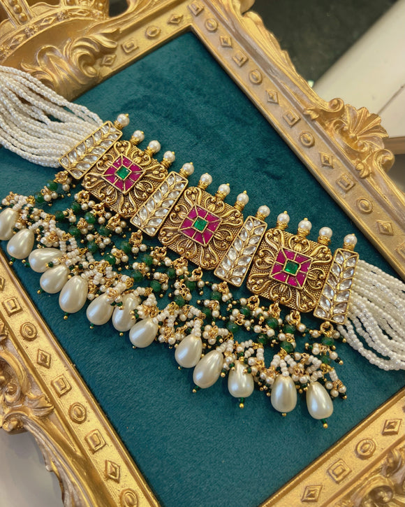 Naaz-E- Kundan