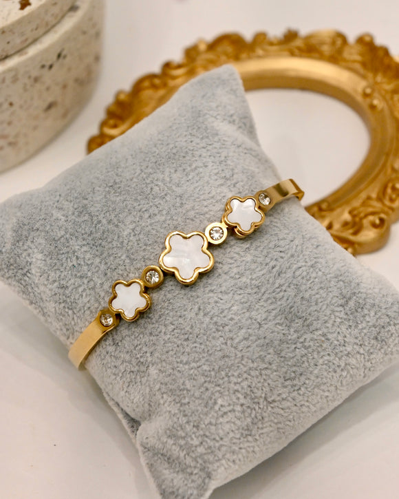 Four leaf Clover  bangle