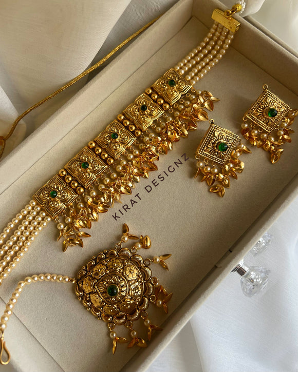 ਸੰਦਲੀ ਗਹਿਣੇ