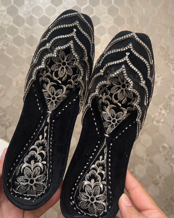 Lahori Jutti (39 available only )